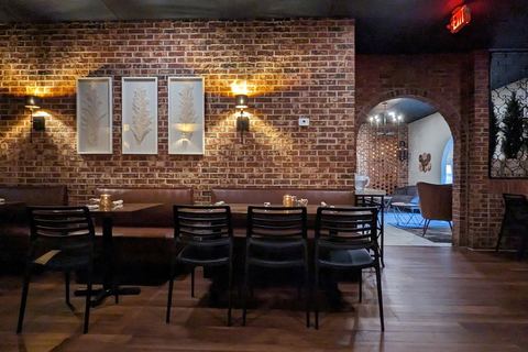 Capri's Italian of Greenwood