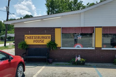 Johnny's Cheeseburger House